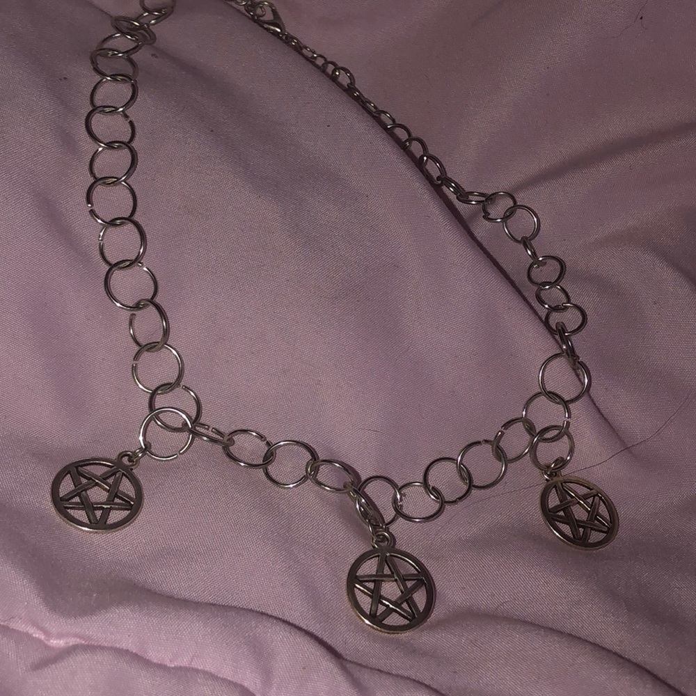 Pentagram Choker
